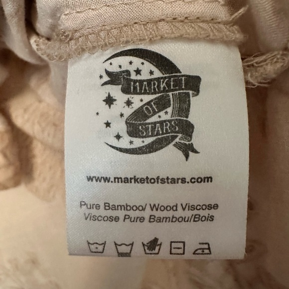 Market of Stars Land of Plenty luxe tee. S/M - Picture 4 of 5